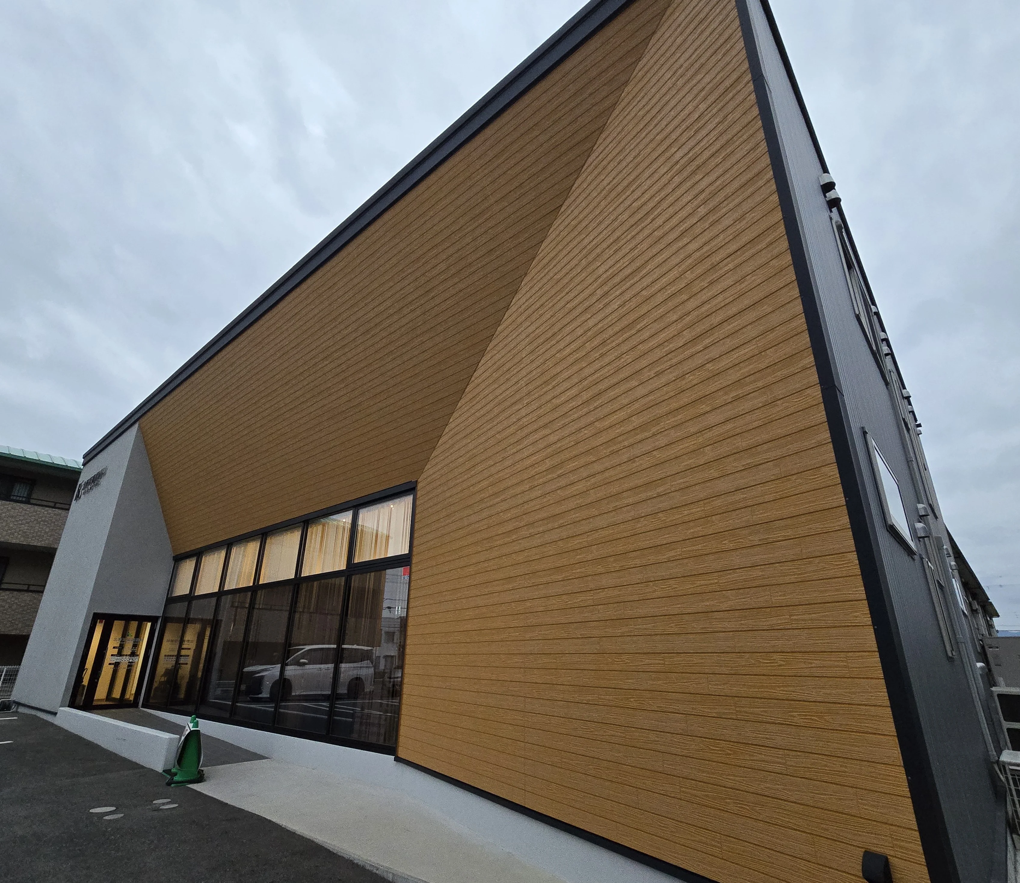 北野耳鼻咽喉科新築工事（守山市）の施工事例